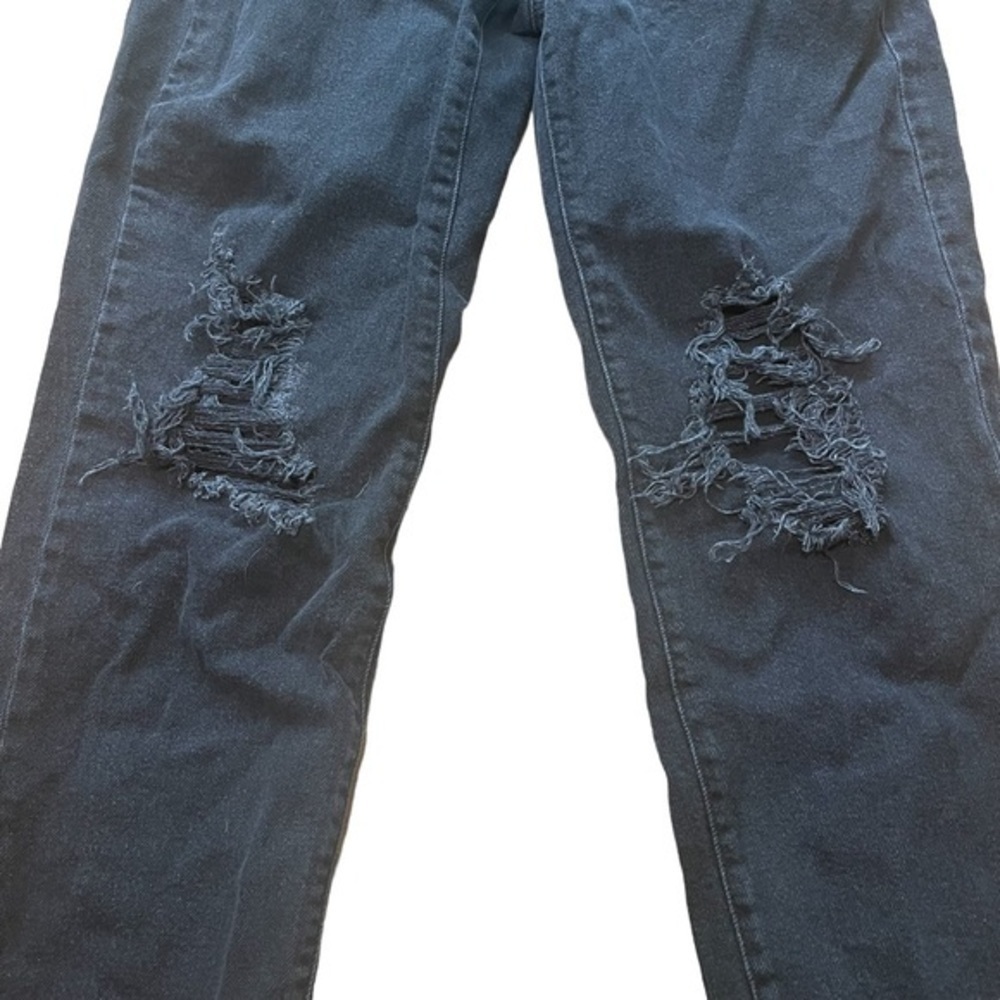 SO Juniors Black High Rise Distressed Mom Jeans. Ankle‎ Size 5 Waist 27 - Picture 4 of 10